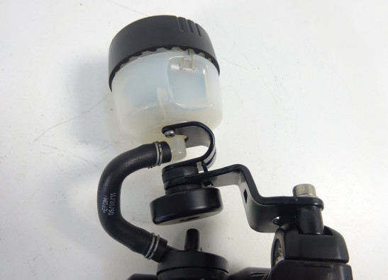 Front brake master cylinder  BMW F 650 GS