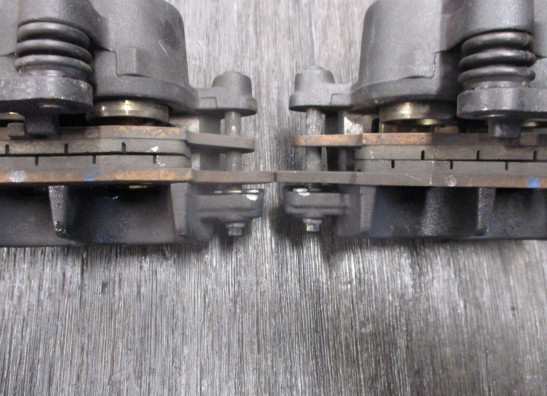 Brake calipers front Kawasaki ER 6