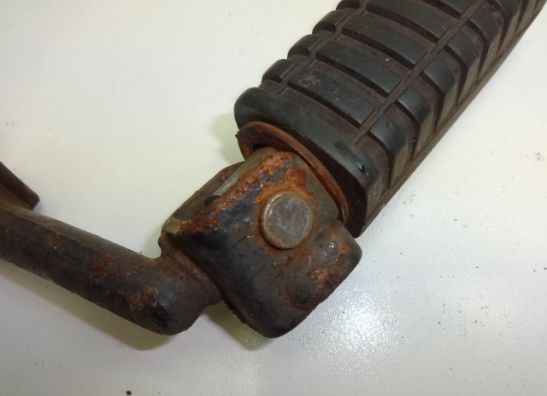 Footrest left Kawasaki Z 650