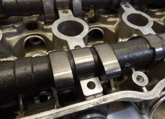 Cylinder head Honda CBR 900 RR