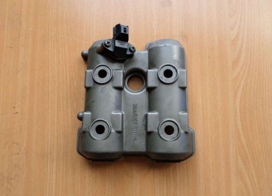 Cylinder head cover Suzuki TL 1000