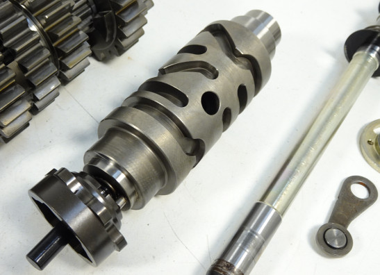 Gear box Aprilia Dorsoduro 750