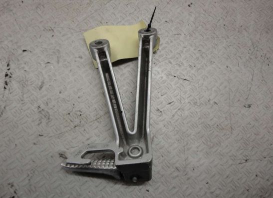 Pillion step left  Suzuki GSX R 1000