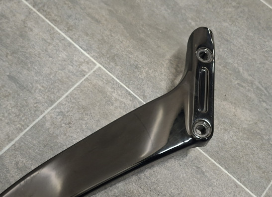 Rechter achterkant Harley Davidson FXBB Street Bob