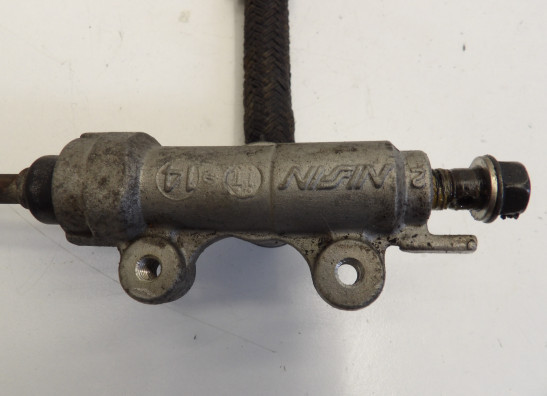 Rempomp achter Honda TRANSALP