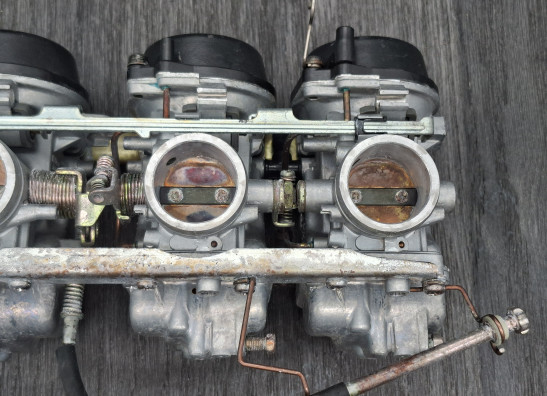 Carburetor assy Suzuki GSX F 600