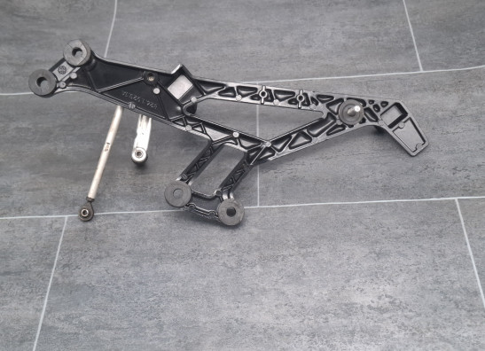 Main step holder left Ducati Monster 750