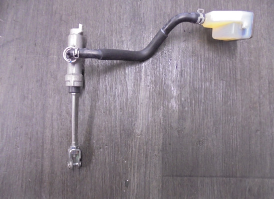 Rear brake master cylinder  Suzuki DL 650 V STROM
