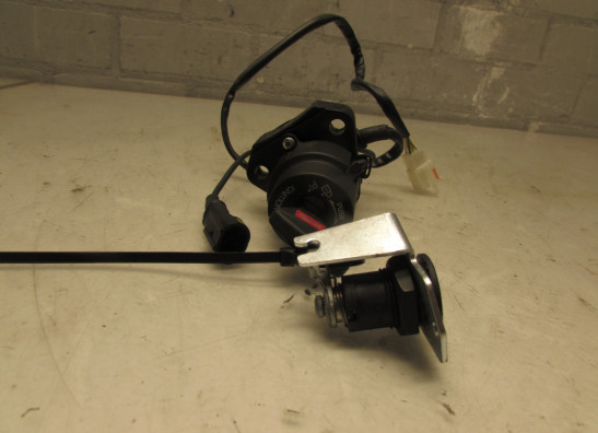 Slotenset Aprilia RSV 4