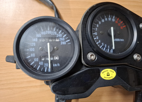 Tacho-set Suzuki GSX R 750