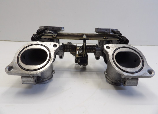 Inlaatspruitstuk Yamaha V max