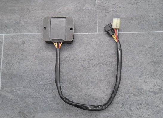 Regulator rectifier  Suzuki VX 800