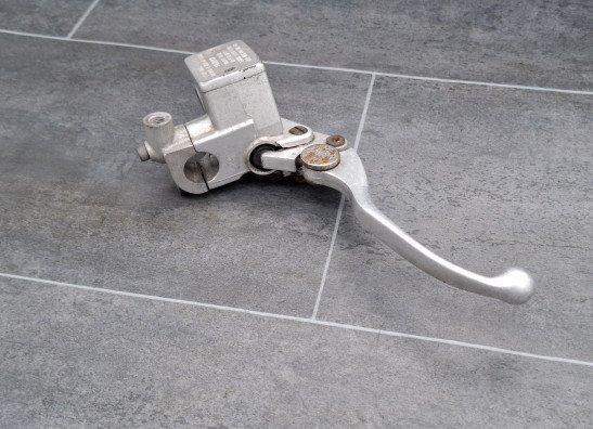 Front brake master cylinder  Suzuki GSX 1100 G