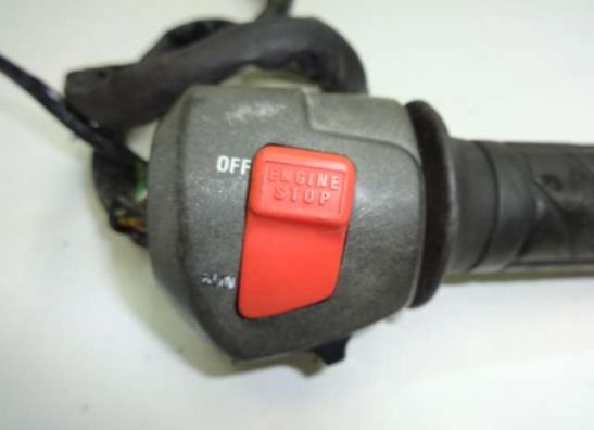 Handlebar switch assy right Honda CBR 1000 F