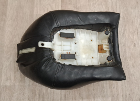 Buddy zadel Suzuki VS 1400 Intruder