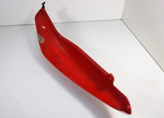 Rechter achterkant Ducati ST2