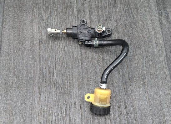 Rear brake master cylinder  Yamaha YZF R1
