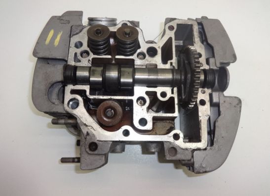 Cilinderkop Honda VT 1100