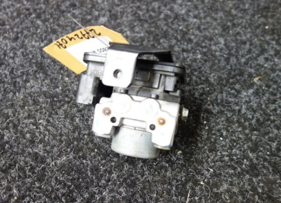 ABS pomp Kawasaki Z 800