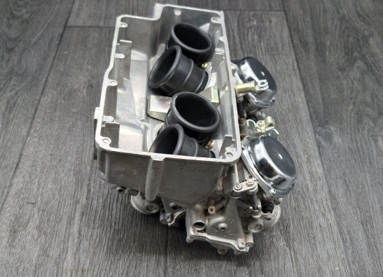Carburetor assy Honda VF 700  750 C Magna