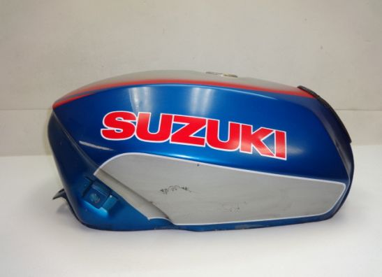 Tank Suzuki GSX 750