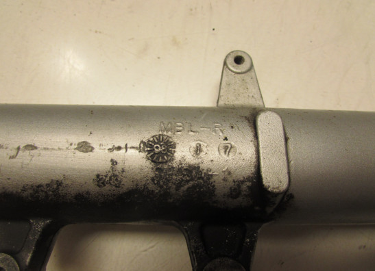 Voorpoot rechts compleet Honda NTV 650