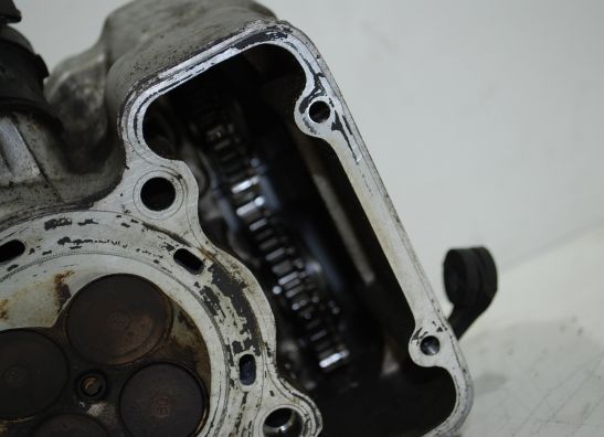 Cylinder head Honda VFR 800 I