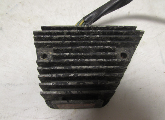 Regulator rectifier  Honda VF 500 