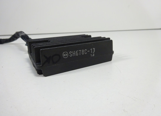 Spanningsregelaar Ducati monster 600