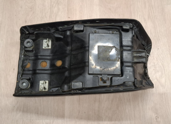 Zadel Kawasaki GPZ 900