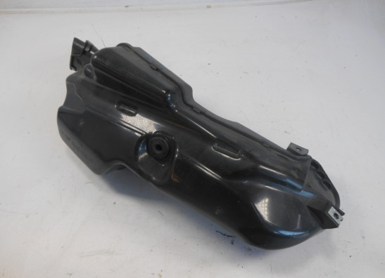 Linker luchtbuis Suzuki GSX R 750