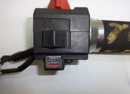 Handlebar switch assy right Honda VF 700  750 S Sabre