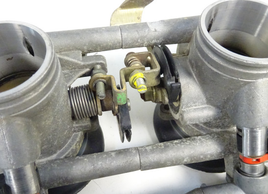 Gasklephuis MV Agusta 750 Brutale