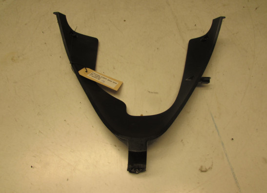 Cowl V shape under Honda CBR Fireblade