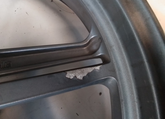 Voorvelg Aprilia RST 1000 Futura