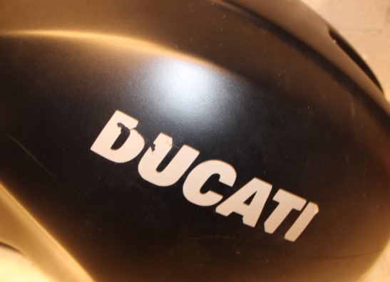 Tank Ducati Monster 695