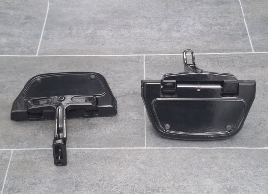 Fussraste links Harley Davidson FLTR Road Glide