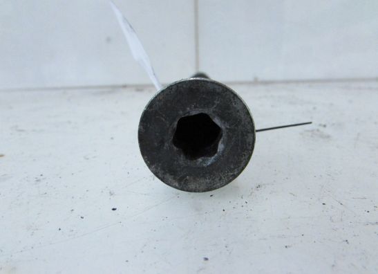 Hinterradachse Kawasaki ZZR 1100