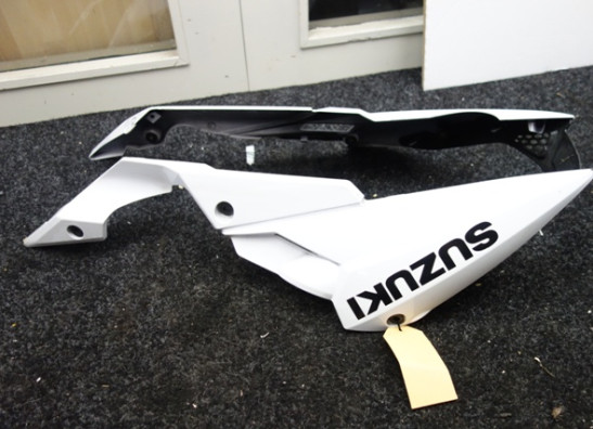Cowl under Suzuki GSX S 750