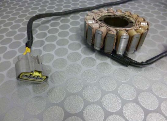 Generator Ducati Hypermotard 821