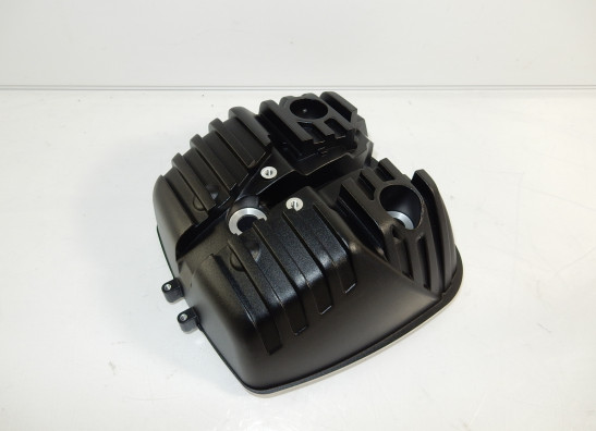 Cylinder head cover Moto Guzzi V85 TT