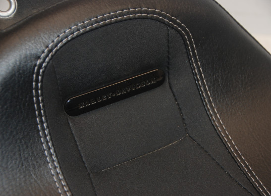 Zadel Harley Davidson Softtail