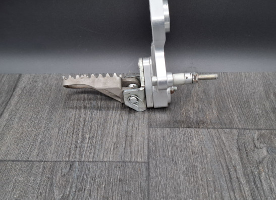 Fussrastetrager vorne links Caballero - Fantic Deluxe 125