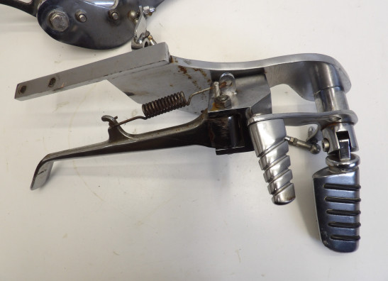 Main step holder Suzuki VS 700 Intruder