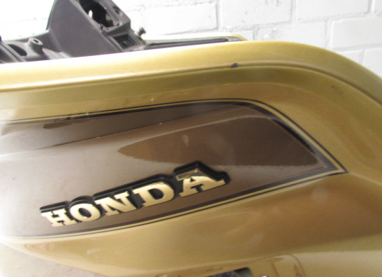 Cowl upper front Honda Goldwing GL