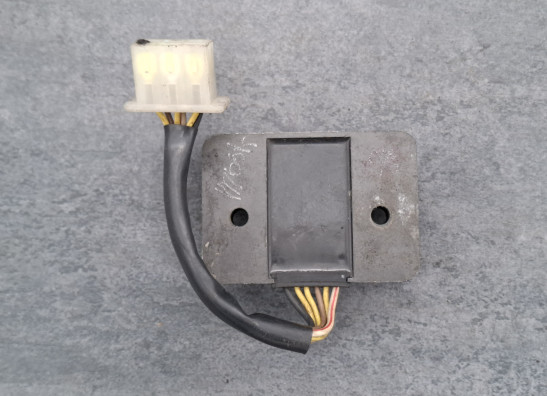 Regler Gleichrichter Kawasaki GPZ 500