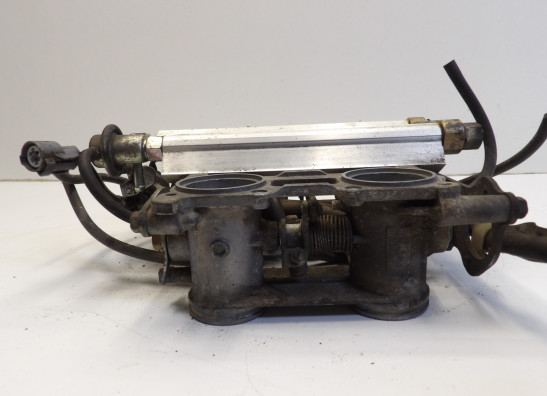 Gasklephuis Honda VFR 800 I