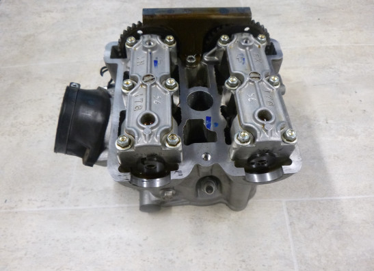Cylinder head Suzuki DL 650 V STROM