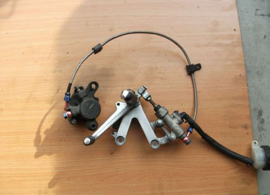 Bremssattel Bremszange hinten Honda CBR 900 RR