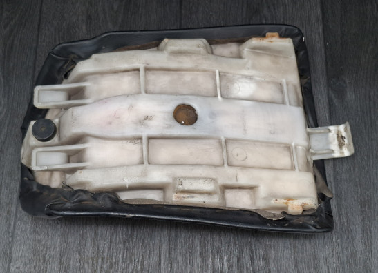 Zadel Yamaha FZR 400